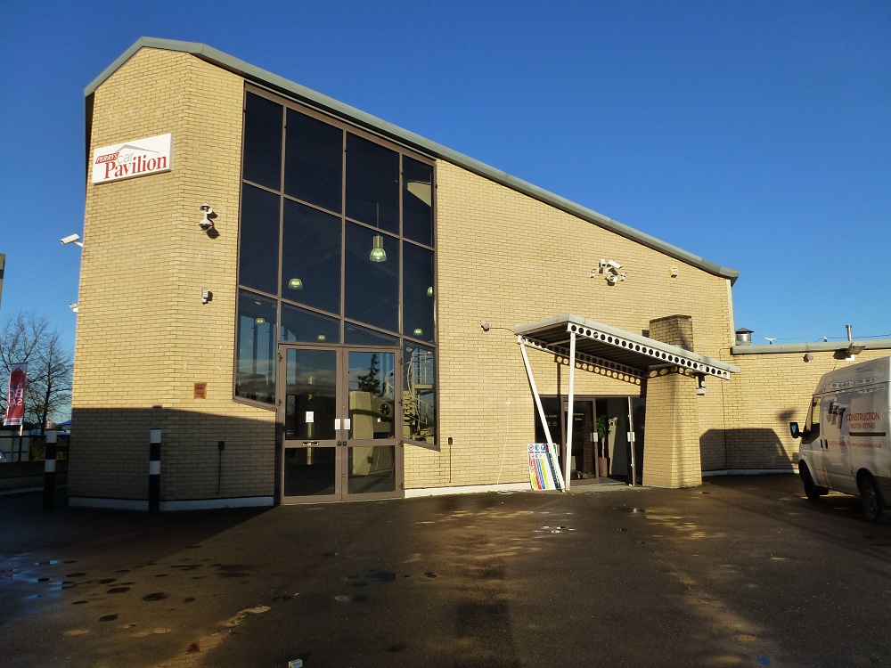 Perrys Luton